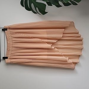 Kimchi Blue Pleated Tulip Skirt